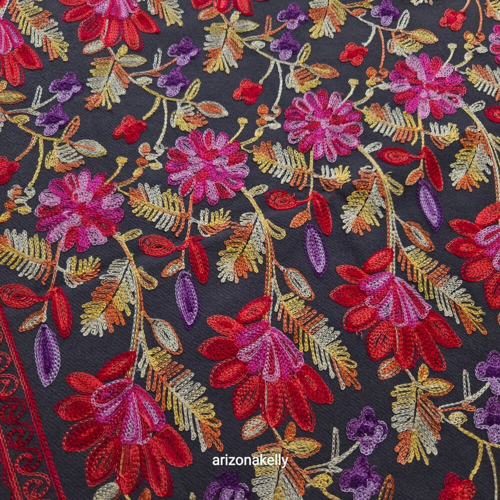 NWOT Cashmere Scarf With Chain Stitch Embroidery Colorful Woven - Picture 3 of 14